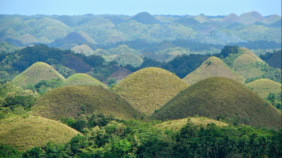 abunawaf.com_wp_content_uploads_2015_03_Chocolate_Hills_Philippines.jpg