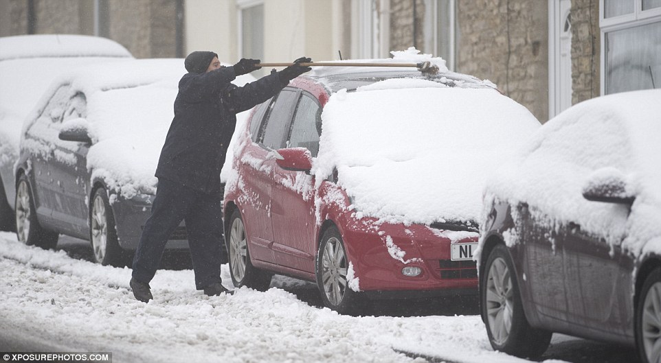 i.dailymail.co.uk_i_pix_2016_11_09_18_3A32B40F00000578_391942664e4bd37f874b19ae807d70d75859885.jpg