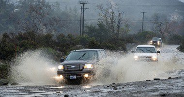 img.youm7.com_images_NewsPics_large_12016613554216El_Nino_Storms_Khat__2_.jpg